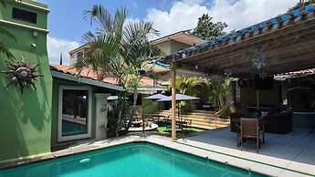Hacienda del Lago Boutique Hotel