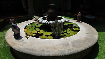 Hacienda del Lago Boutique Hotel