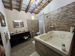 Hacienda del Lago Boutique Hotel