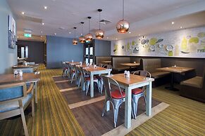 Premier Inn Leeds Cc - Whitehall Road