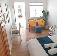 Boulders Beach Hotel, Cafe and Curio