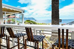 Boulders Beach Hotel, Cafe and Curio