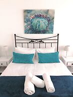 Boulders Beach Hotel, Cafe and Curio