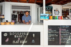 Boulders Beach Hotel, Cafe and Curio