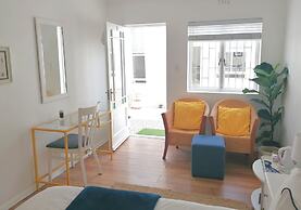 Boulders Beach Hotel, Cafe and Curio