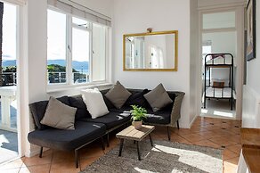 Boulders Beach Hotel, Cafe and Curio