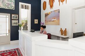 Boulders Beach Hotel, Cafe and Curio