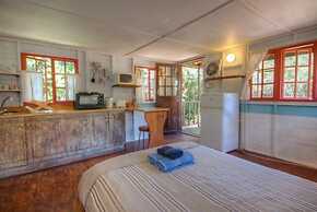 Woodlands Cottages & Camping