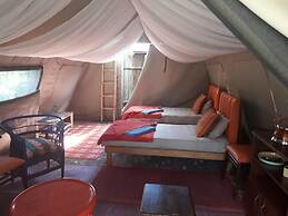 Khwa ttu San Culture & Education Centre