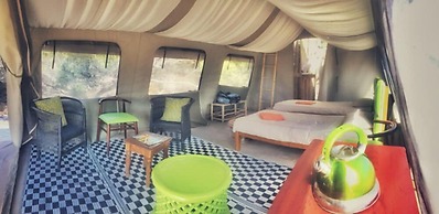 Khwa ttu San Culture & Education Centre