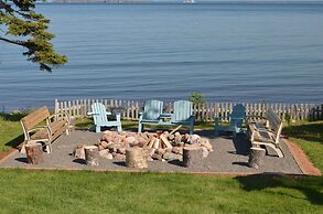 Sea Parrot Ocean View Resort