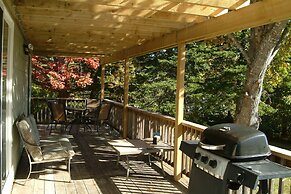 Sea Parrot Ocean View Resort