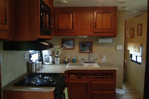 Sea Parrot Ocean View Resort