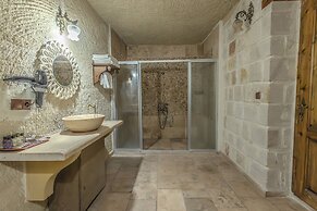 Milagre Cave Cappadocia