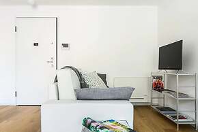 Home At Hotel - Sormani