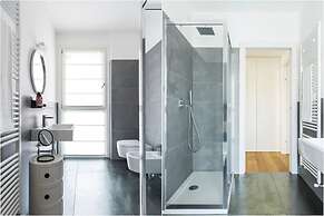 Home At Hotel - Sormani