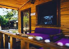 Secret Garden Bungalows Hotel