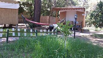 Secret Garden Bungalows Hotel