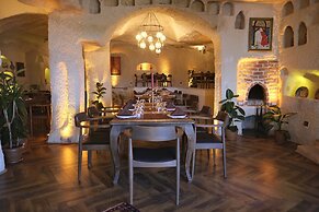 Urgup Evi Cave Hotel