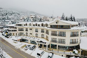 Motali Life Hotel