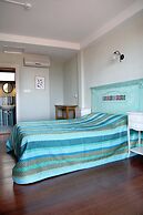 L'isola Guesthouse - Adults Only