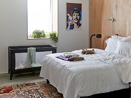 Q-Factory Hotel