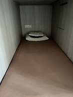Capsule Hotel 47 Nebo