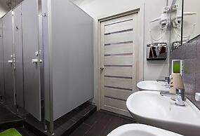 Capsule Hotel 47 Nebo