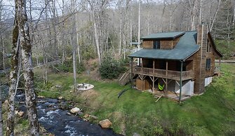 stayNantahala - Smoky Mountain Cabins