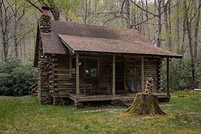 stayNantahala - Smoky Mountain Cabins
