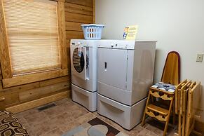 stayNantahala - Smoky Mountain Cabins