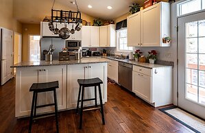 stayNantahala - Smoky Mountain Cabins