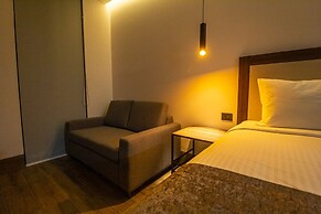 Hoteles Piedra Alta by De Los Perez