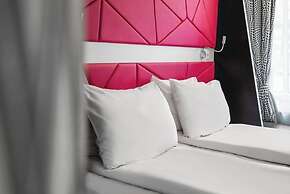 Magic Hotel Xhibition