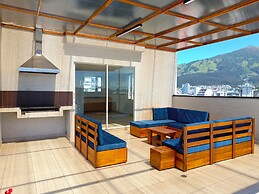 PLAZA FOCH Area - APARTMENTS with Balcony