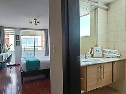 PLAZA FOCH Area - APARTMENTS with Balcony