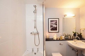 Glenwood Apartment