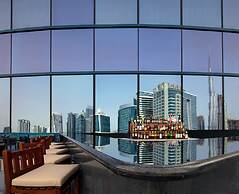 Radisson Blu Hotel Dubai Waterfront