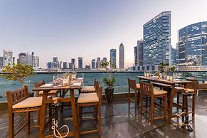 Radisson Blu Hotel Dubai Waterfront