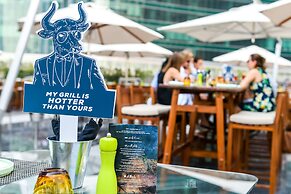 Radisson Blu Hotel Dubai Waterfront