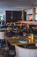 Radisson Blu Hotel Dubai Waterfront