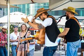 Radisson Blu Hotel Dubai Waterfront