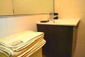 Apartamentos Alma Surire