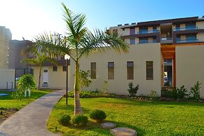 Apartamentos Alma Surire