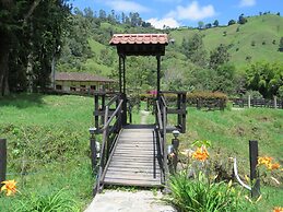 Eco Hotel La Cabaña