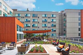 Aloft Seattle Redmond