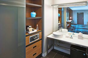 Aloft Seattle Redmond