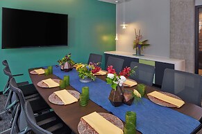 Aloft Seattle Redmond