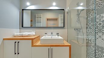 Dom & House - Apartments Nowa Motława