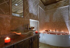 ShoeString Stone House